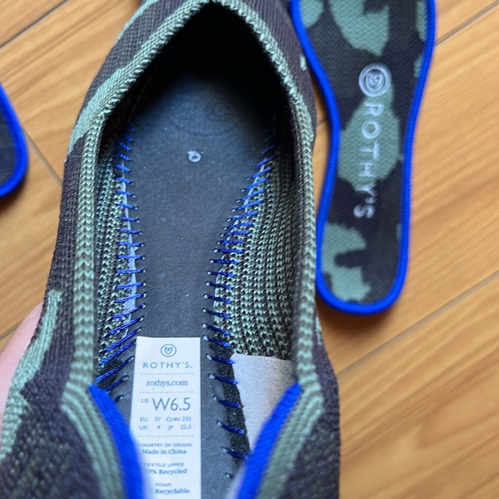 Rothy’s the Point Olive Camo size 6.5 - Picture 3 of 9